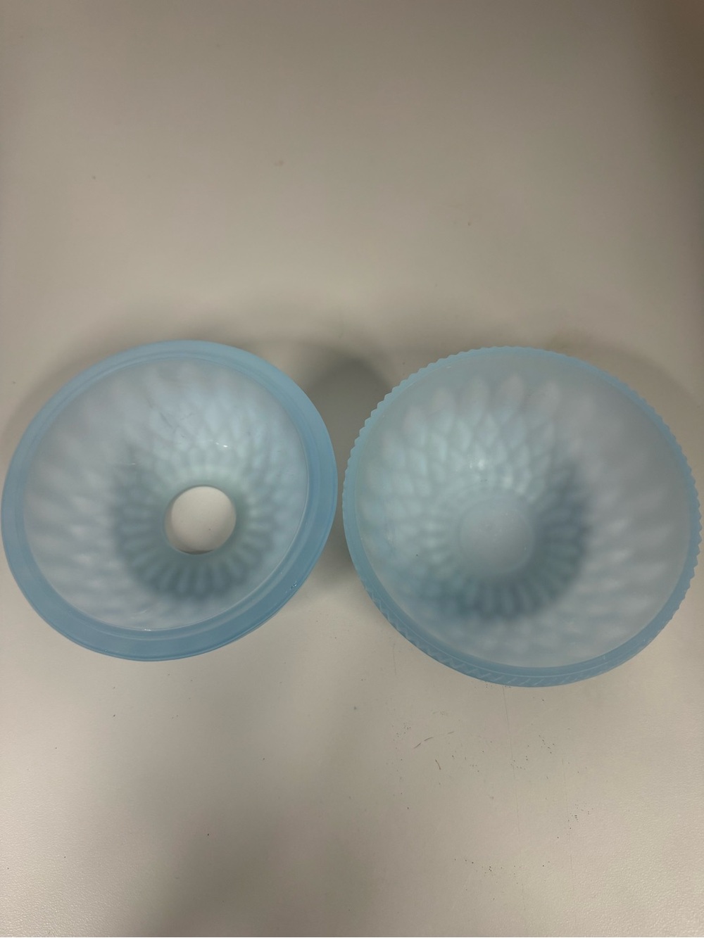 VTG Indiana Glass Frosted Light Blue Satin Diamond Point Fairy Lamp - Picture 8 of 11